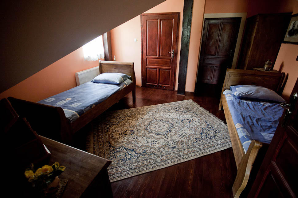 Dwor Na Wichrowym Wzgorzu Bed & Breakfast Przybysławice Dış mekan fotoğraf