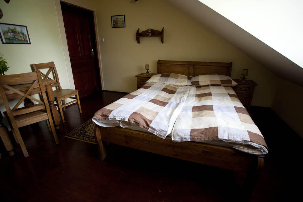 Dwor Na Wichrowym Wzgorzu Bed & Breakfast Przybysławice Oda fotoğraf