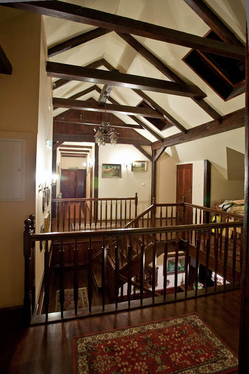 Dwor Na Wichrowym Wzgorzu Bed & Breakfast Przybysławice Dış mekan fotoğraf
