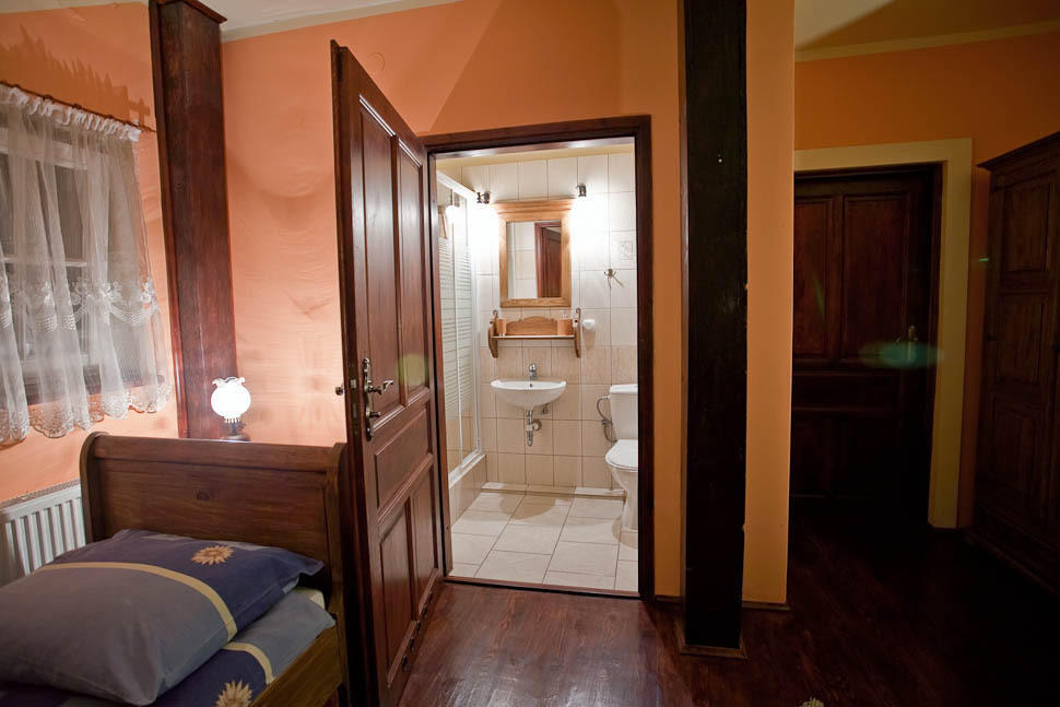Dwor Na Wichrowym Wzgorzu Bed & Breakfast Przybysławice Dış mekan fotoğraf