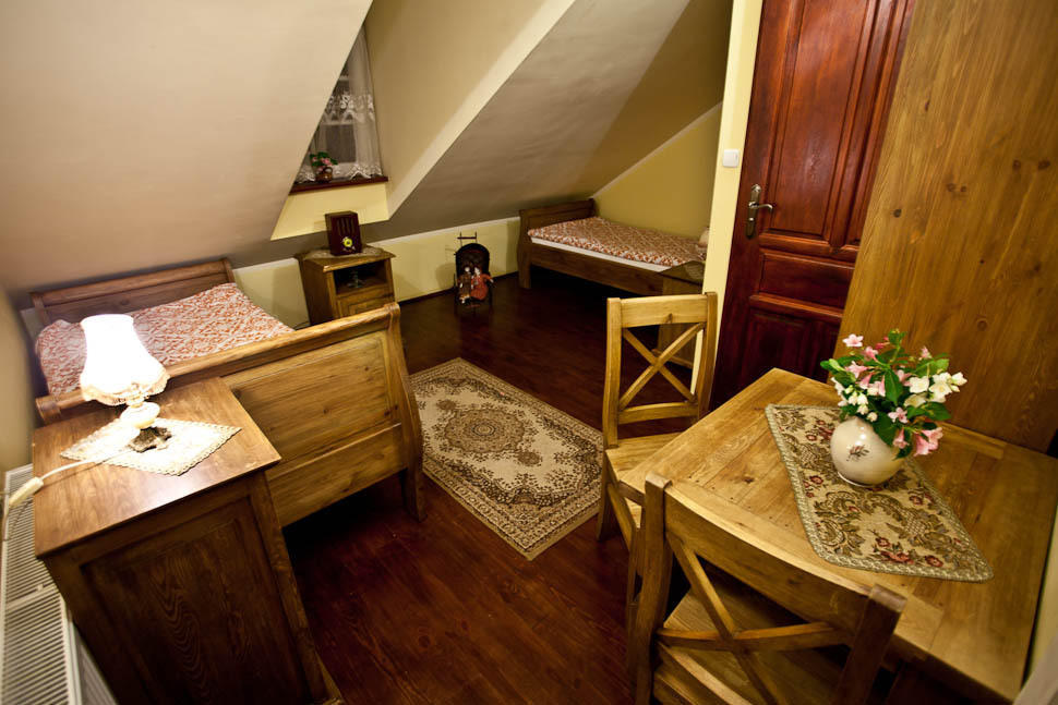 Dwor Na Wichrowym Wzgorzu Bed & Breakfast Przybysławice Dış mekan fotoğraf